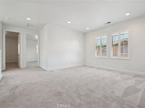 21 Canoe, Irvine CA 92618