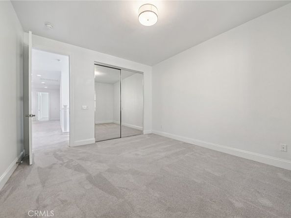 21 Canoe, Irvine CA 92618