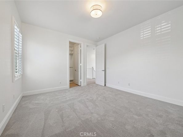 21 Canoe, Irvine CA 92618