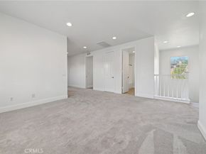 21 Canoe, Irvine CA 92618
