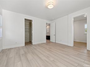 21 Canoe, Irvine CA 92618