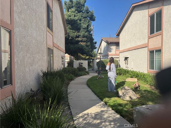 3383 Pasadena Avenue, Long Beach CA 90807