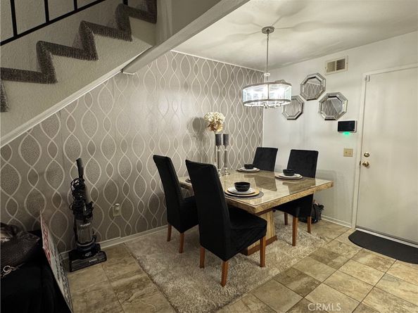 3383 Pasadena Avenue, Long Beach CA 90807