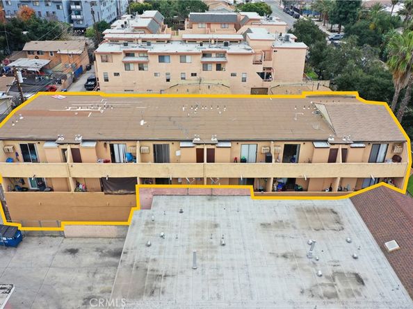 709 E Chestnut Avenue, Santa Ana CA 92701