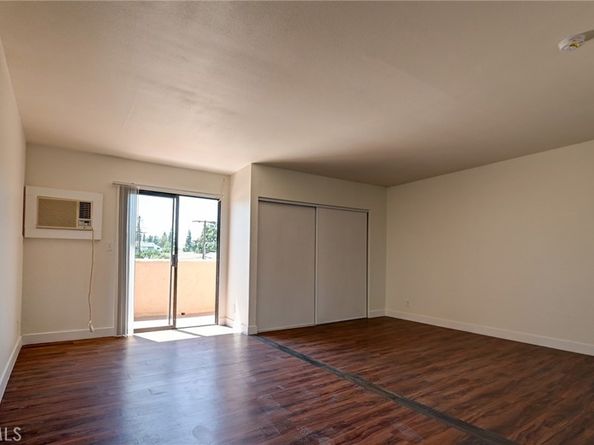 709 E Chestnut Avenue, Santa Ana CA 92701