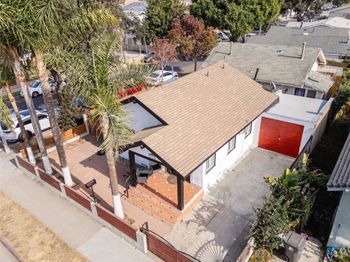 1390 Gundry Avenue