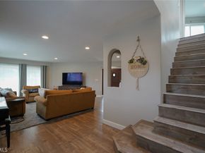 318 S Lucia Avenue, Redondo Beach CA 90277