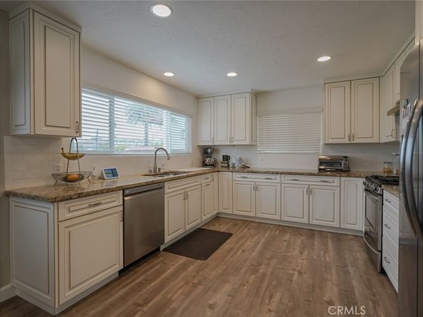 318 S Lucia Avenue, Redondo Beach CA 90277