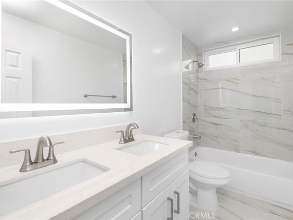 217 43rd Street, Manhattan Beach CA 90266