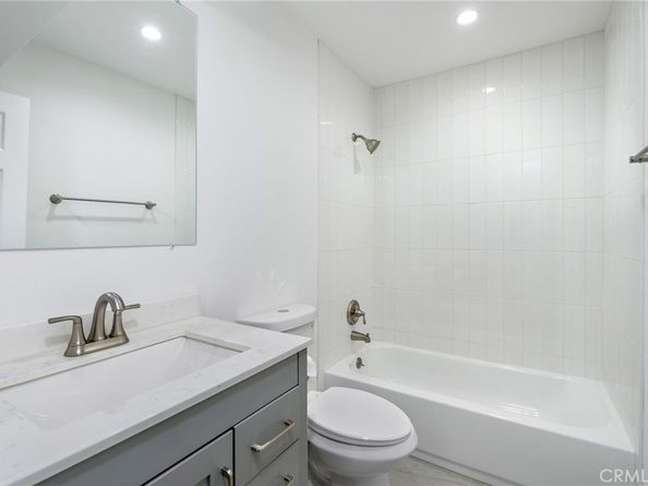 217 43rd Street, Manhattan Beach CA 90266