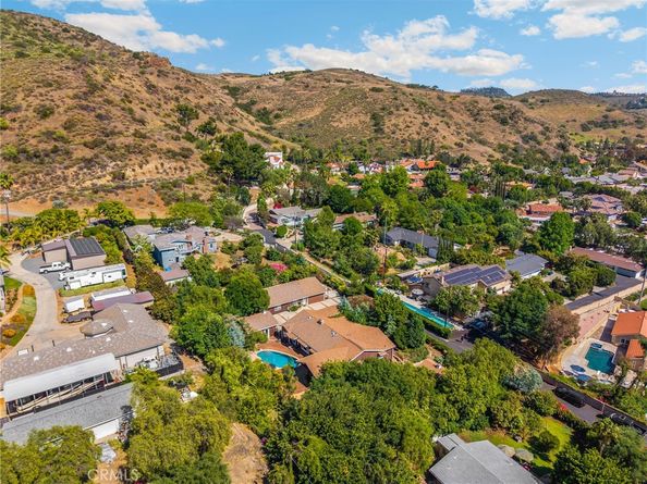 5121 E Lomita Avenue, Orange CA 92869