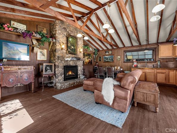 5121 E Lomita Avenue, Orange CA 92869