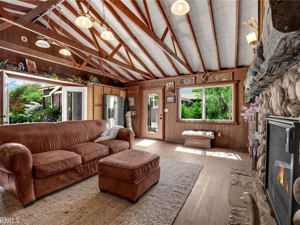 5121 E Lomita Avenue, Orange CA 92869