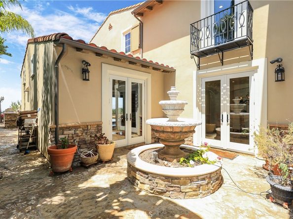 41 Balcony, Irvine CA 92603