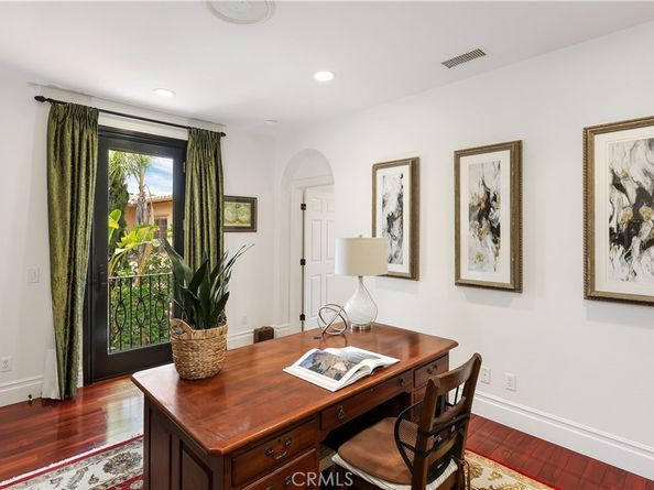 41 Balcony, Irvine CA 92603