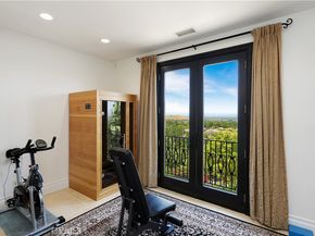 41 Balcony, Irvine CA 92603