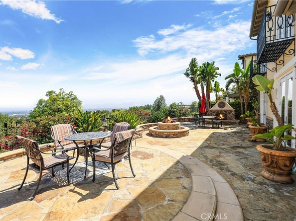 41 Balcony, Irvine CA 92603