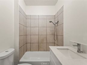 5840 S Olive Street, Los Angeles CA 90003