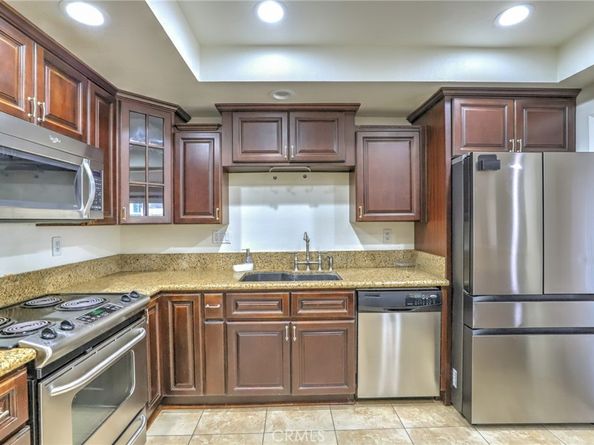 6584 E Paseo Diego, Anaheim CA 92807