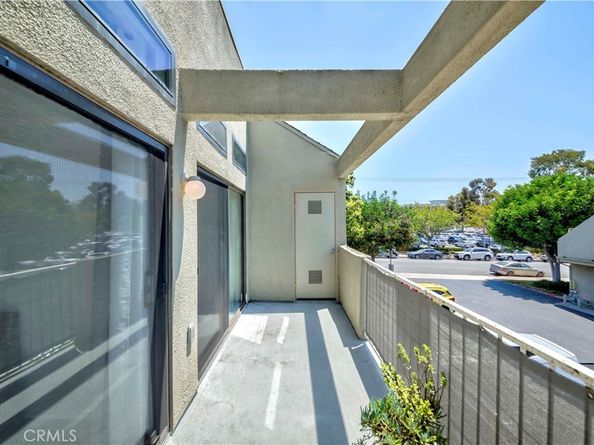 17722 Sergio Circle CI203, Huntington Beach CA 92647
