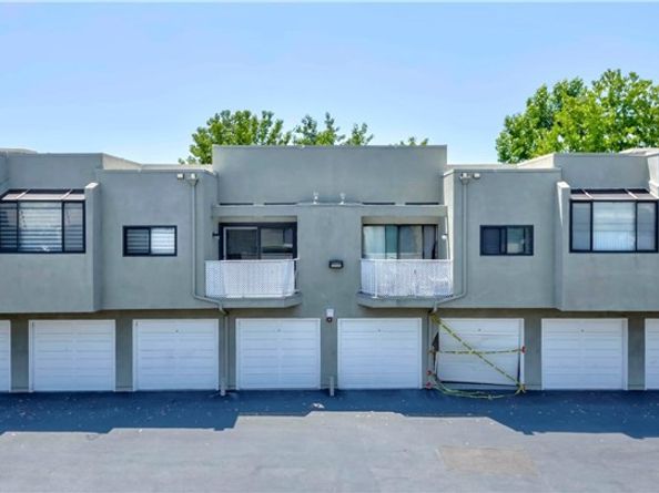 17722 Sergio Circle CI203, Huntington Beach CA 92647