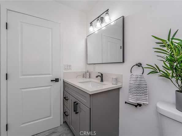 3818 Crawford Street, Los Angeles CA 90011