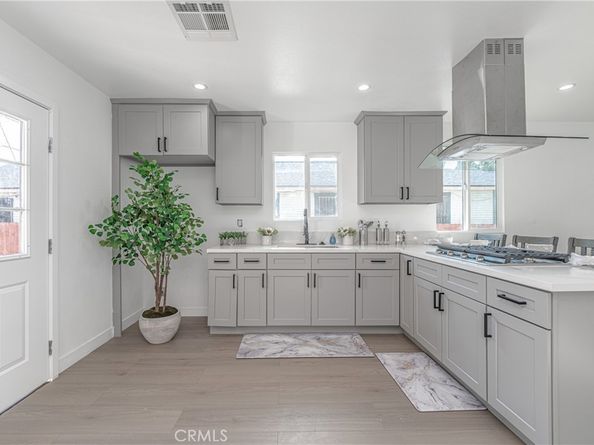 3818 Crawford Street, Los Angeles CA 90011