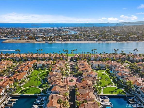 331 Parsons Landing, Long Beach CA 90803