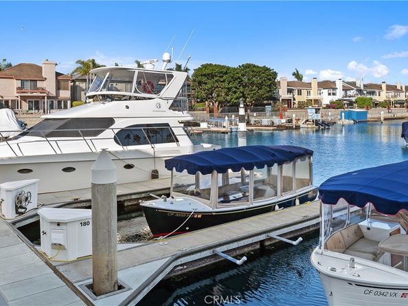 331 Parsons Landing, Long Beach CA 90803