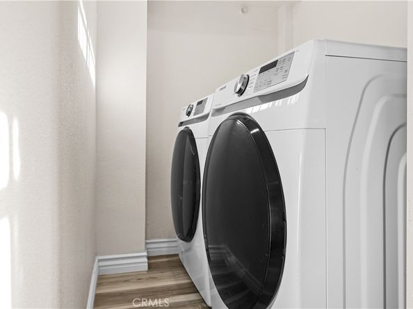 1067 N Wilton Place, Los Angeles CA 90038