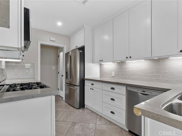 513 W Commonwealth Avenue, Alhambra CA 91801
