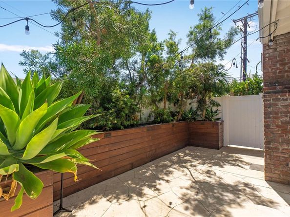 513 W Commonwealth Avenue, Alhambra CA 91801