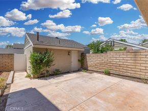 5 Locust, Irvine CA 92604