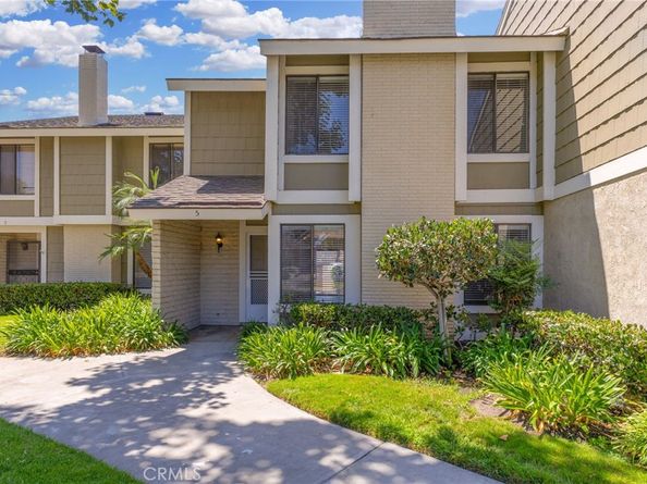 5 Locust, Irvine CA 92604