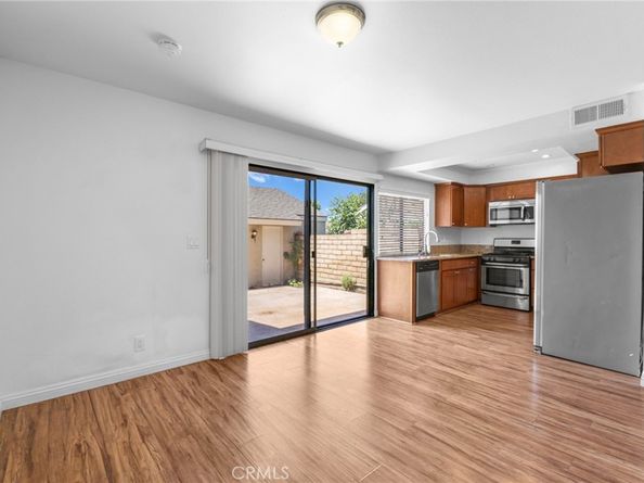 5 Locust, Irvine CA 92604