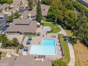 5 Locust, Irvine CA 92604