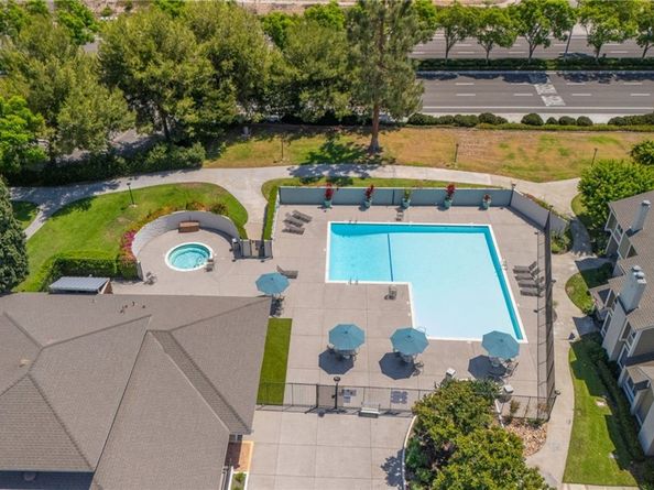 5 Locust, Irvine CA 92604