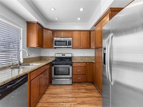 5 Locust, Irvine CA 92604