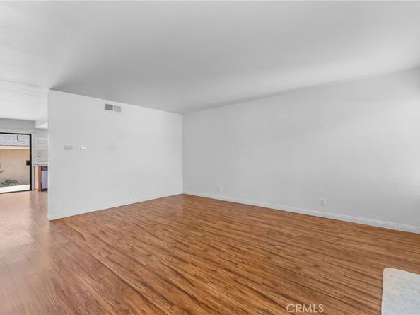 5 Locust, Irvine CA 92604