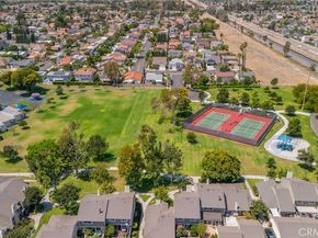 5 Locust, Irvine CA 92604