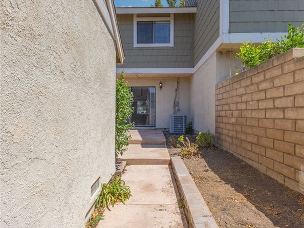 5 Locust, Irvine CA 92604