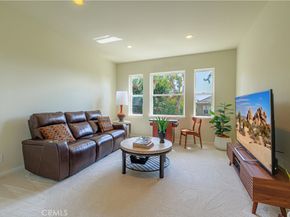 22 Modesto, Irvine CA 92602