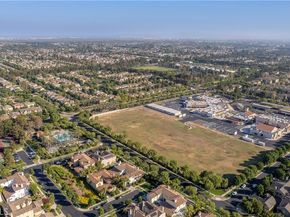 22 Modesto, Irvine CA 92602