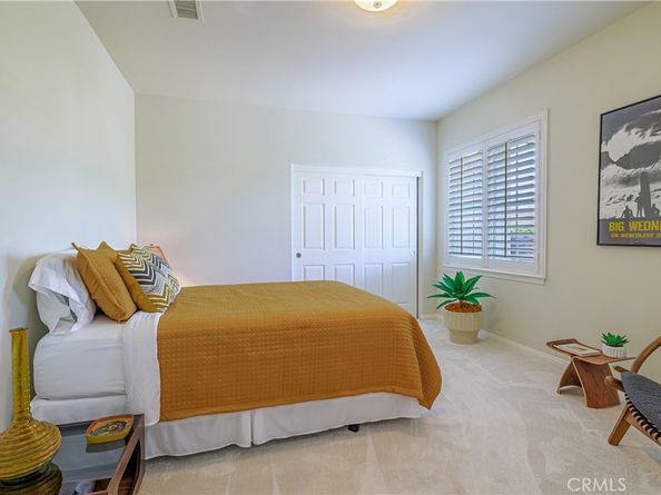 22 Modesto, Irvine CA 92602