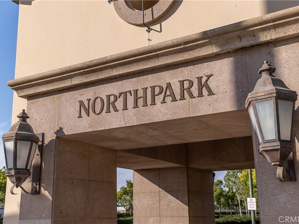 22 Modesto, Irvine CA 92602