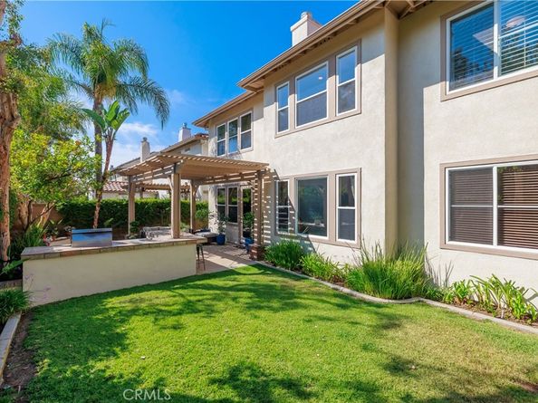 22 Modesto, Irvine CA 92602