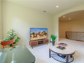 22 Modesto, Irvine CA 92602