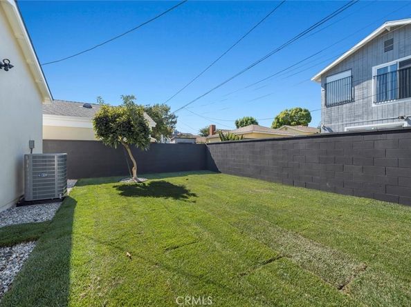 2411 Thomas Avenue, Redondo Beach CA 90278