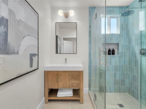 2411 Thomas Avenue, Redondo Beach CA 90278