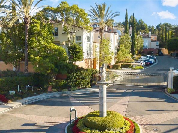 1062 S Romano Court, Anaheim Hills CA 92808